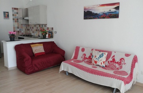 Budoni Casa | ¡Casa de vacaciones con jardín cerca de la playa de Budoni!