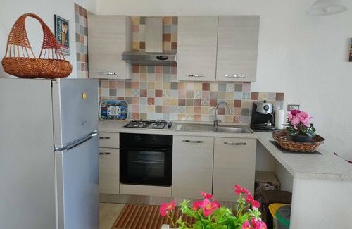 Budoni Casa | ¡Casa de vacaciones con jardín cerca de la playa de Budoni!