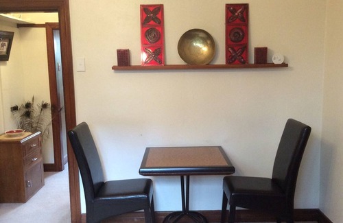 Kaikorai Apartamento | Soleado Inner City Alojamiento - Roslyn, Dunedin