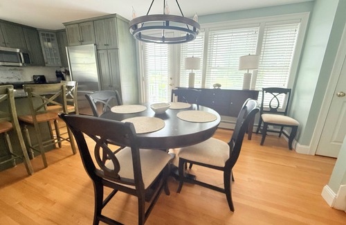 Kennebunkport Casa | Sunny Lighthouse - Goose Rocks