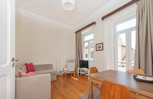 Santa Engracia Apartamento | Sunny Lisbon Gem