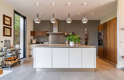 Aiguelongue Casa | Sunny Mediterranean Retreat