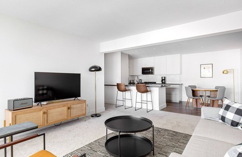 Sharon Heights Apartamento | Sunny Menlo Park 1BR w/ Pool, W/D, Gym, near 82, 101, 280, by Blueground