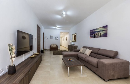 Mellieha Apartamento | Sunny Modern Apartment