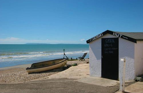 East Wittering Apartamento | Sunny & Modern Near the Beach & Village w Parking