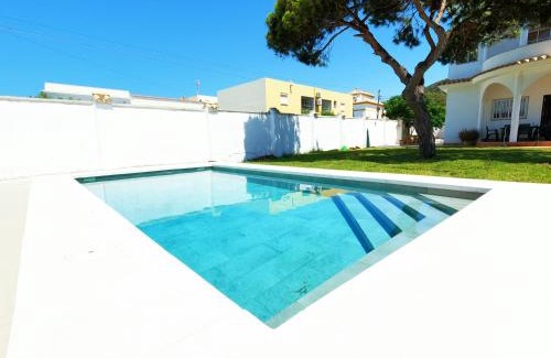 Los Caños de Meca Casa | Sunny ocean view house walking distance from beach