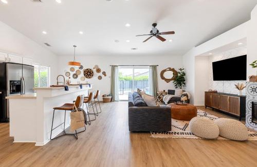 Indio Casa | Sunny Palms by AvantStay Near Empire Polo Club