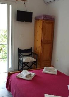 Lygia Cabina | Sunny Room Lefkada