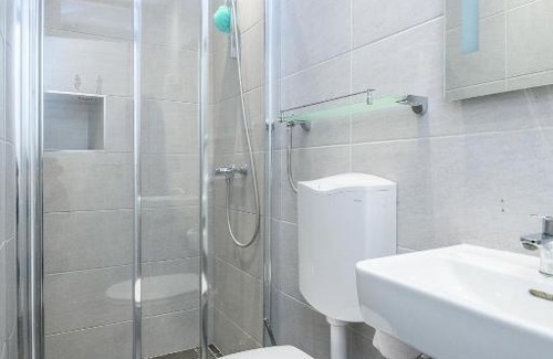 Gornji Kono Casa | Sunny rooms