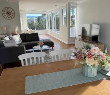 Shellharbour Casa | Sunny Rose