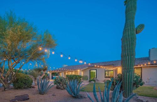 North Scottsdale Casa | Sunny Scottsdale Oasis with pool