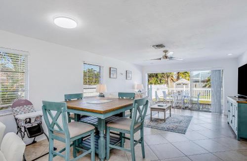 Naples Park Casa | Sunny Sea Breeze
