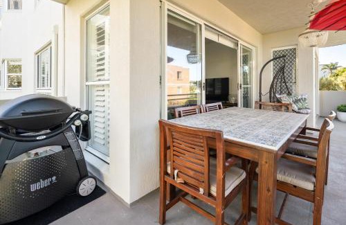 Coolum Beach Apartamento | Sunny Seaside Retreat in Coolum Beach