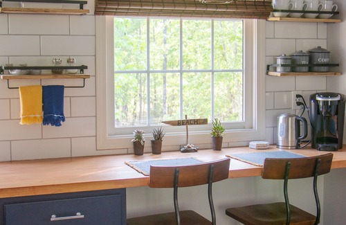 Hampstead Apartamento | Sunny Secluded Super-cute Studio Near Topsail Island & Wilmington, NC