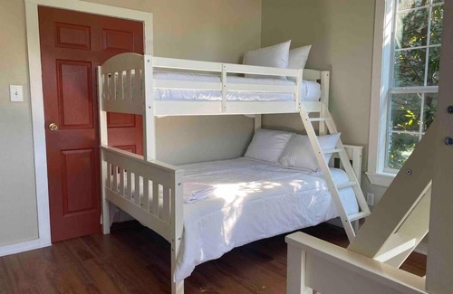 San Jacinto Casa | Sunny Shores 1