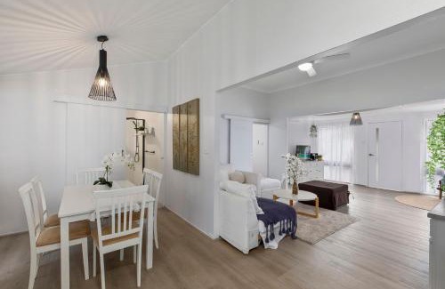 The Entrance North Casa | Sunny Shores Beach House