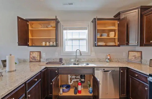 Piney Green Casa | Sunny Side Haven in Jacksonville