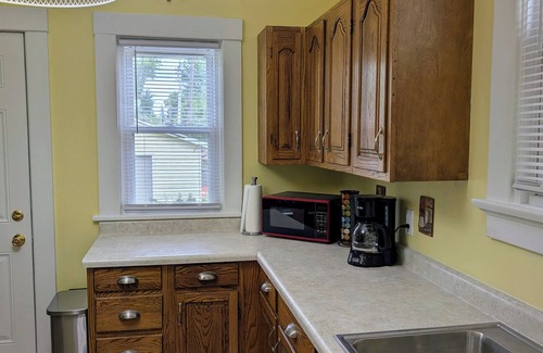 Saint Marys  Allen County Casa | Sunny Side Stay!
