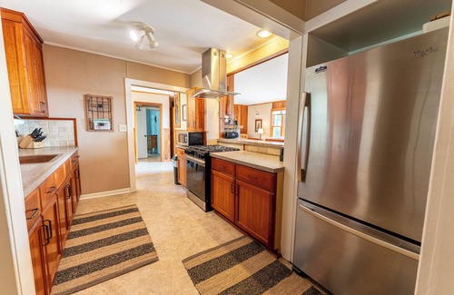 Manistique Casa | Sunny Side U.P.: Fall Into Relaxation at Sunny Side U.P. – Perfect for Scenic Views & Cozy Nights