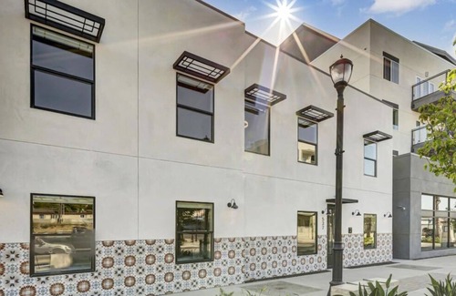 Vista Apartamento | Sunny SoCal Getaway | Close to Beaches & Legoland