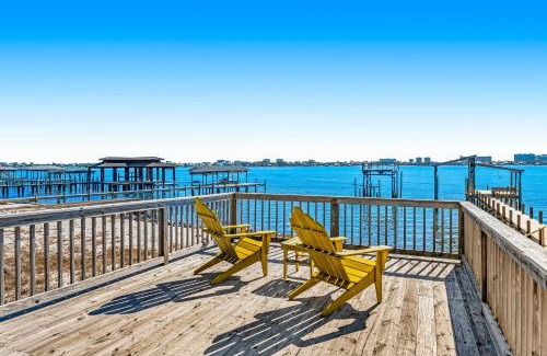 Ono Island Casa | Sunny South by Meyer Vacation Rentals