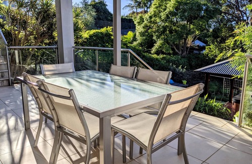Allambie Heights Apartamento | Sunny Spacious Suite with Pool + Spa - close to Manly Beach