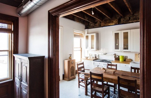 Hudson Apartamento | Sunny, Spacious & Central: Bowler