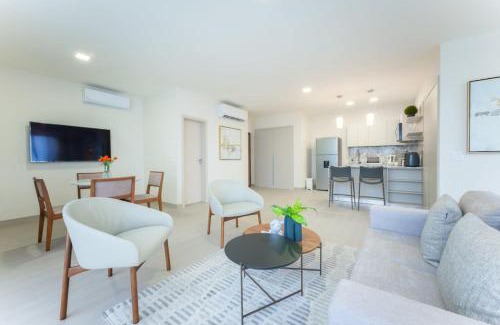 Costa del Este Casa | Sunny Studio Apartment for Rent with Park Views in Panama