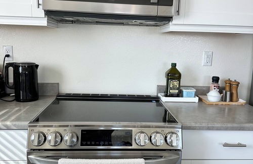 Victorville Casa | Sunny & Sweet Getaway