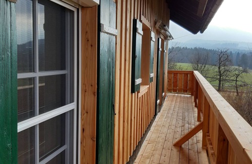 Grossgmain Apartamento | Sunny vacation apartment with fantastic mountain views