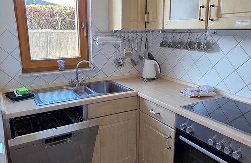 Lenzkirch Casa | Sunny vacation apartment Sonnenhuesli in the Black Forest with whirlpool and sauna