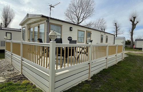 Dymchurch Casa | Great expectations - Sunny View