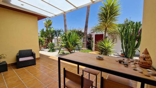 Chiclana de la Frontera Villa | Sunny villa with private pool in Chiclana de la Frontera
