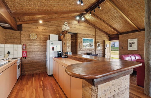 Ledge Point Casa | Sunnybank