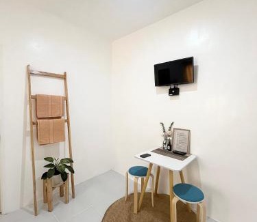 Calatagan Apartamento | Sunnydale Apartelle -Room Accommodation near Calatagan Beach Resorts