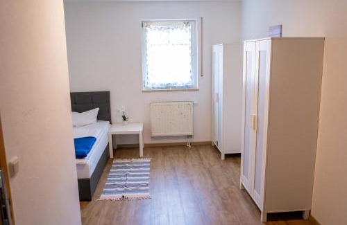 Obertraubling Apartamento | SUNNYHOME Monteurwohnungen und Apartments nahe Regensburg