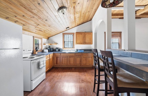Cockburn Town Casa | Sunnyside Cottage