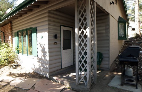 Estes Park Cabina | Sunnyside Knoll: 8 1 Bedroom Cabin