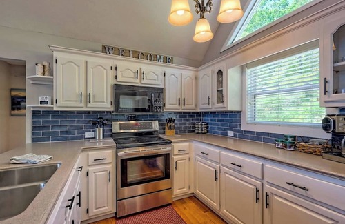 Hiawassee Casa | Sunnyside Shores - By Chatuge Home Concierge private dock, covered boat slip, deep water year round, hot tub, firepit, grill , lakefront