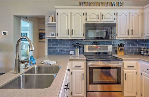 Hiawassee Casa | Sunnyside Shores - By Chatuge Home Concierge private dock, covered boat slip, deep water year round, hot tub, firepit, grill , lakefront