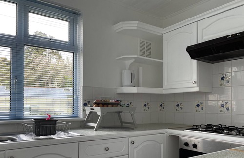 Gorran Haven Cabaña | Sunnyvale Valley View Cottage