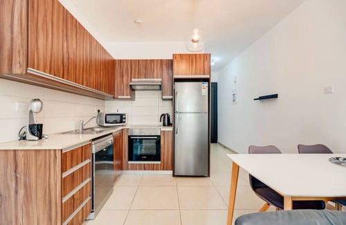 Kapparis Apartamento | SunnyVillas: 2BR Mythical Apt*Swimming Pool*AK04
