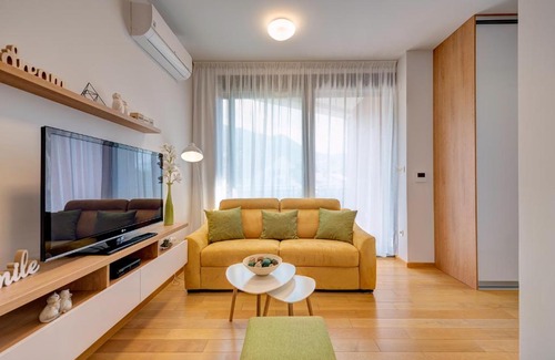 Tomicici Apartamento | SunRay