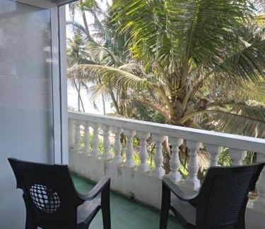 Bandaramulla Casa | SunRay Rest - Beach View Homestay