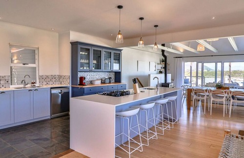 Onrus Casa | Sunridge Aan Zee | Luxury Beach Villa, Onrus Beach