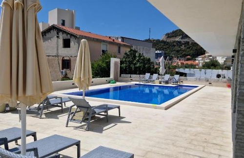 Becici Apartamento | Sunrise Apartment Leni Budva