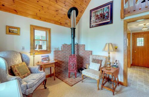 Rockport Casa | Sunrise Bay Cottage