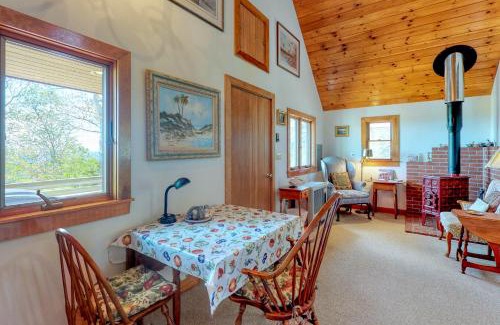 Rockport Casa | Sunrise Bay Cottage