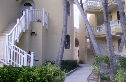 Paradise Island Villa | Sunrise Beach Villas #2.. Oceanfront Villa