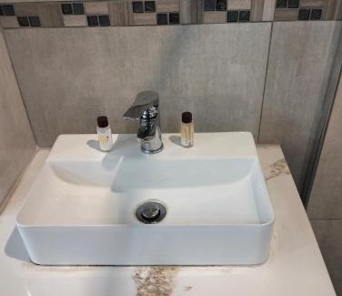 Emalahleni Hotel | Sunrise Boutique Hotel